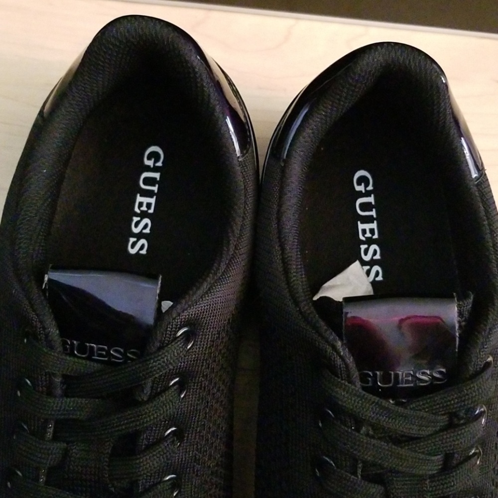🆕️ Guess Mens Shoes - Picture 5 of 6